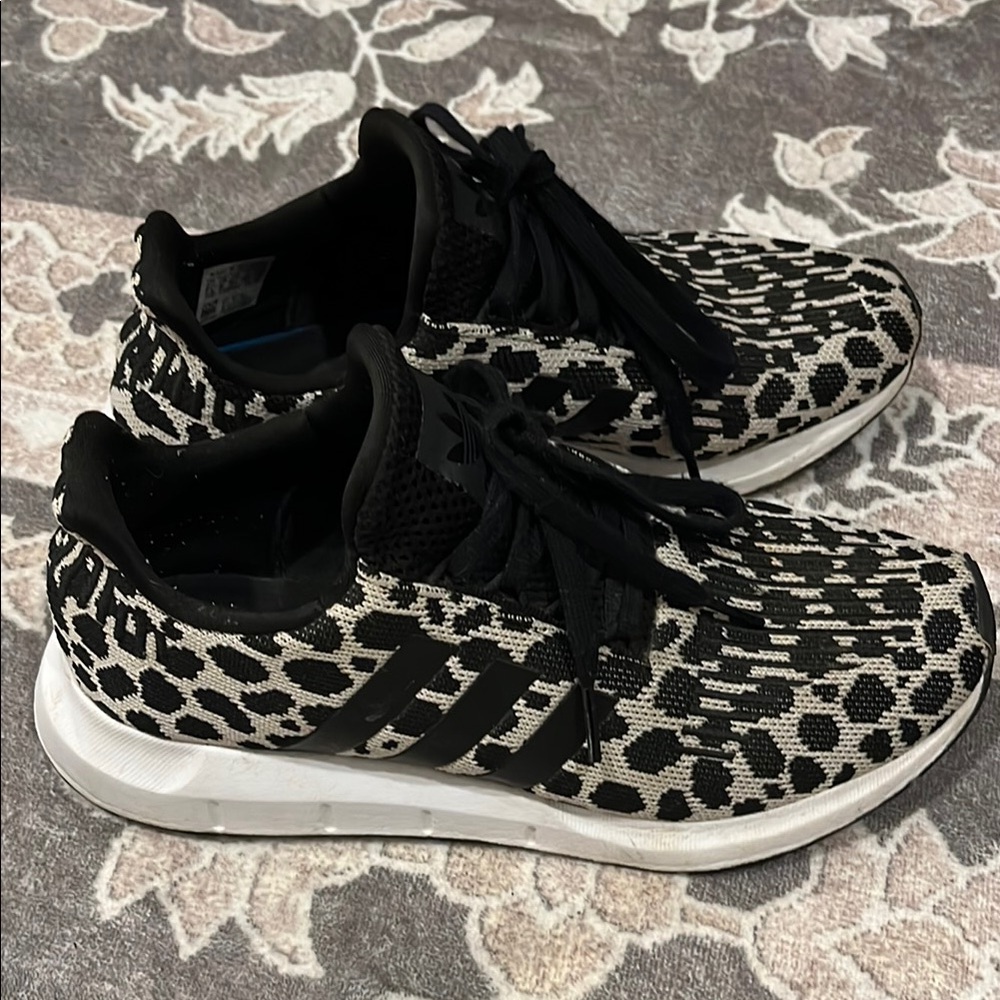 Adidas Women's Black and White Sneakers